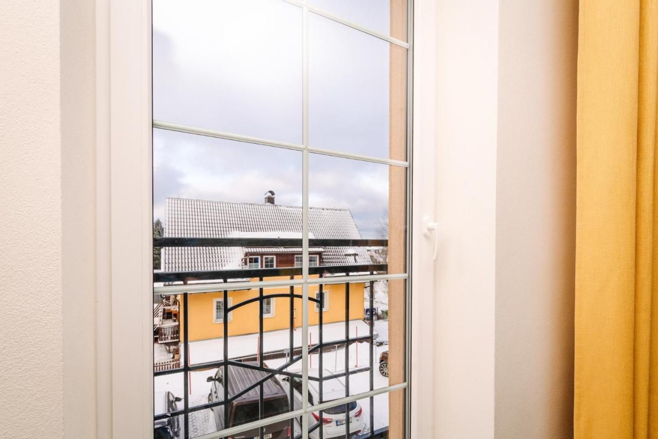 Aura III Appartement Boží Dar Buitenkant foto